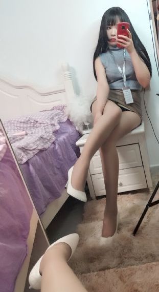女大学生沙龙室在线观看_1080免费电视剧